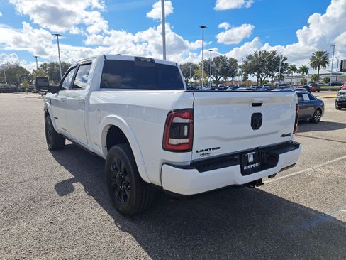 Used 2023 RAM 2500 Limited image 4