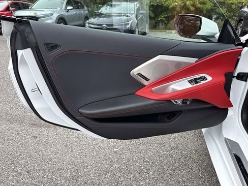 Used 2024 Chevrolet Corvette Stingray Preferred Cpe w/ Z51 Performance Package image 17