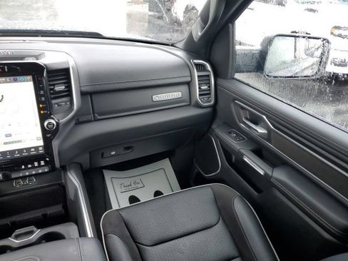 Used 2023 RAM 1500 Laramie AWD/4WD image 15