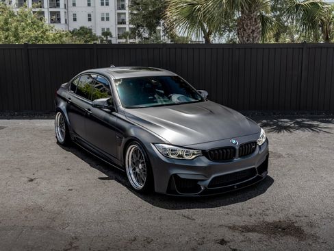 Used 2017 BMW M3 RWD image 25