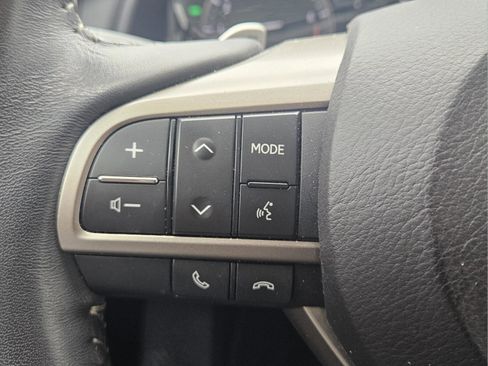 Used 2022 Lexus RX 350 FWD w/ Premium Package image 18