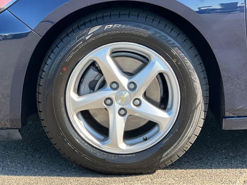 Used 2017 Chevrolet Malibu LS FWD image 29