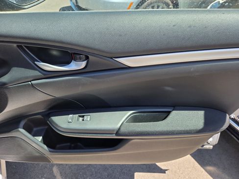 Used 2018 Honda Civic LX image 13