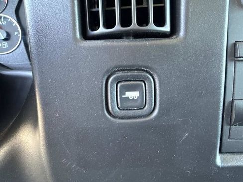 Used 2024 GMC Savana 2500 w/ Driver Convenience Package RWD image 27