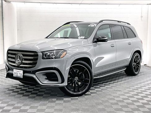 Used 2026 Mercedes-Benz GLS 580 4MATIC image 13