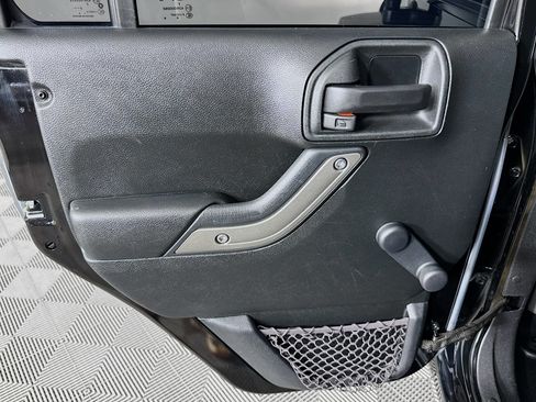 Used 2017 Jeep Wrangler Unlimited Sport image 23