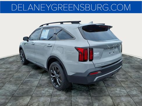 Used 2023 Kia Sorento X-Line EX image 5