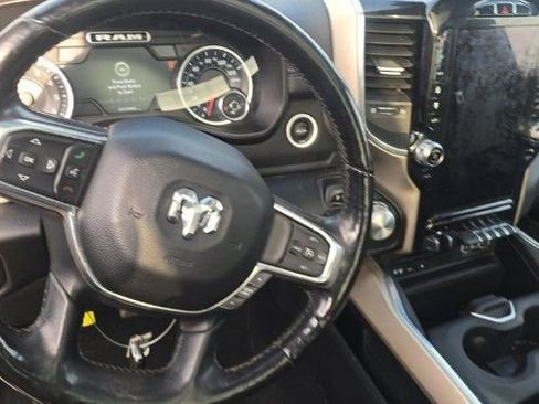 Used 2019 RAM 1500 Laramie image 9