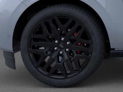 New 2026 Ford Expedition Platinum w/ Stealth Performance Package image 19