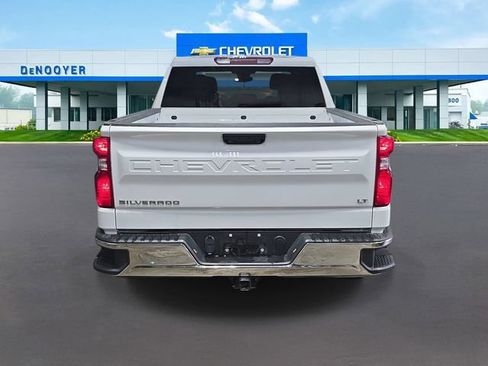 Used 2025 Chevrolet Silverado 1500 LT AWD/4WD image 11