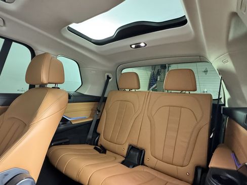 Used 2022 BMW X7 xDrive40i AWD/4WD image 35