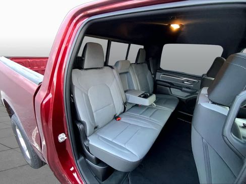 Used 2021 RAM 1500 Big Horn RWD image 19