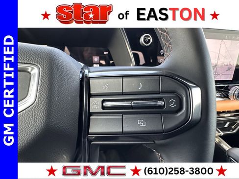 Certified 2025 GMC Canyon AT4 image 33