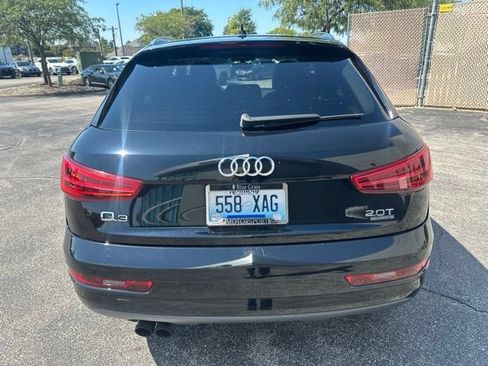 Used 2018 Audi Q3 2.0T Premium Plus w/ Premium Plus Package AWD/4WD image 4