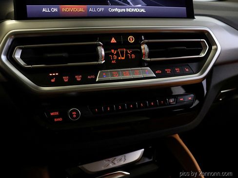 Certified 2024 BMW X4 xDrive30i w/ Premium Package image 24