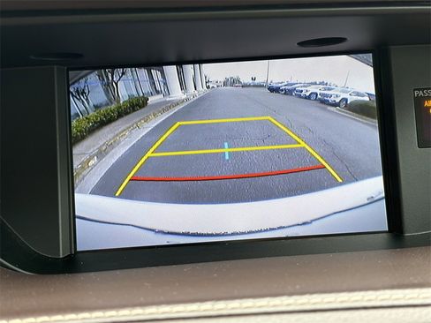 Used 2016 Lexus ES 350 w/ Premium Package w/Wood Trim image 31