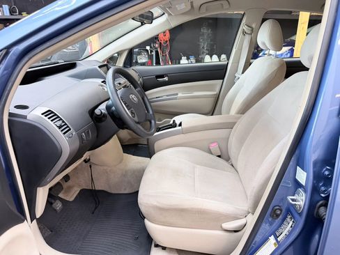 Used 2005 Toyota Prius FWD image 9