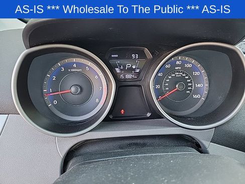 Used 2014 Hyundai Elantra SE w/ Option Group 02 FWD image 4