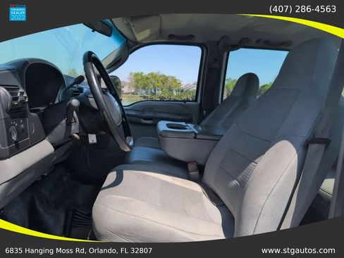 Used 2005 Ford F350 XL image 12