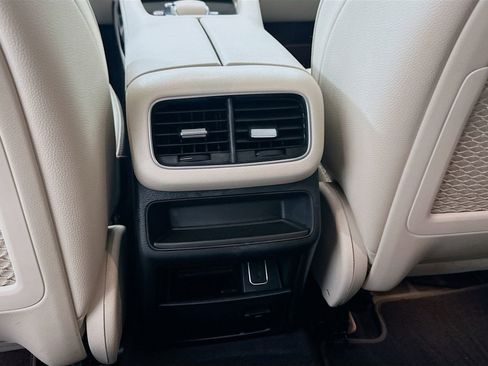 Certified 2022 Mercedes-Benz GLE 350 w/ Premium Package image 27