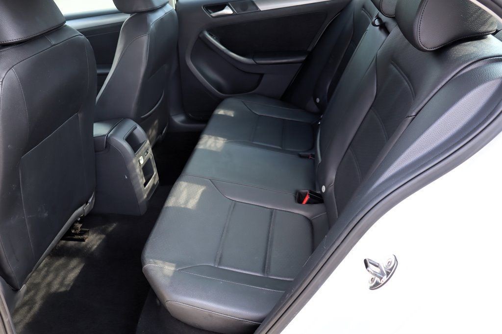 Used 2014 Volkswagen Jetta TDI FWD image 20