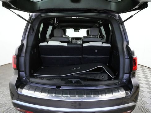 Used 2019 INFINITI QX80 Limited w/ All-Season Package AWD/4WD image 9
