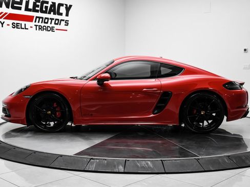 Used 2019 Porsche 718 Cayman GTS RWD image 17