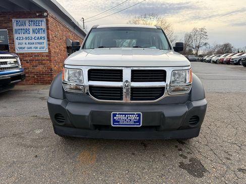 Used 2008 Dodge Nitro SXT image 8