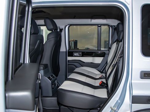 Used 2024 INEOS Grenadier Trialmaster Edition image 22