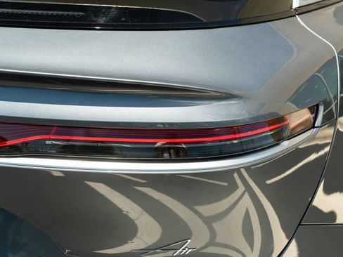 Used 2024 Lucid Air Touring AWD/4WD image 15