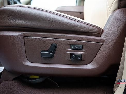 Used 2018 RAM 3500 Laramie Longhorn w/ Longhorn Southfork Package image 12