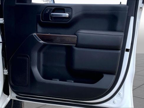 Used 2019 GMC Sierra 1500 SLT w/ SLT Convenience Package AWD/4WD image 22
