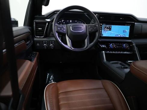 Used 2024 GMC Sierra 3500 Denali Ultimate AWD/4WD image 96