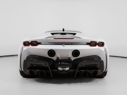 Used 2023 Ferrari SF90 Stradale image 9