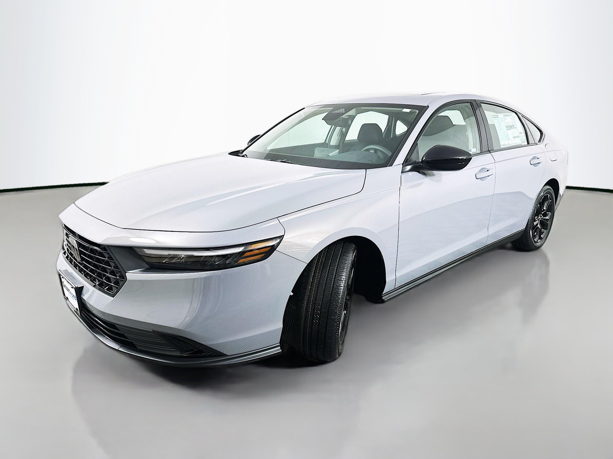 Certified 2025 Honda Accord SE image 3