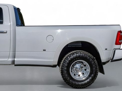 Used 2022 RAM 3500 Laramie w/ Chrome Appearance Group image 12