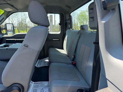 Used 2013 Ford F250 XL w/ PWR Equipment Group image 9