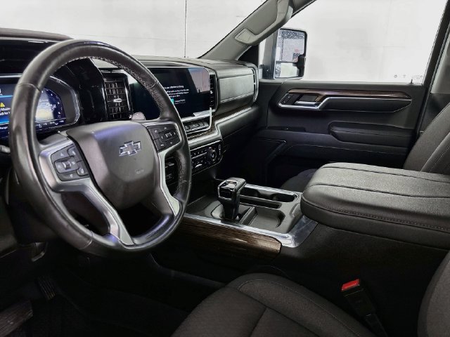 Used 2024 Chevrolet Silverado 1500 RST w/ Max Trailering Package AWD/4WD image 19