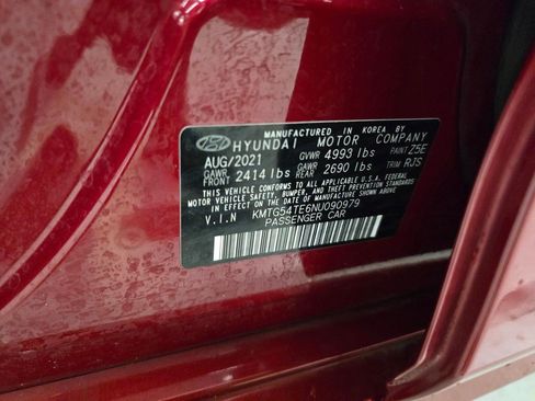 Used 2022 Genesis G70 3.3T AWD/4WD image 14
