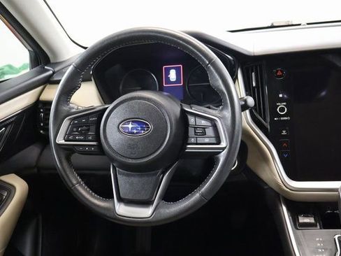 Used 2024 Subaru Outback Premium AWD/4WD image 15