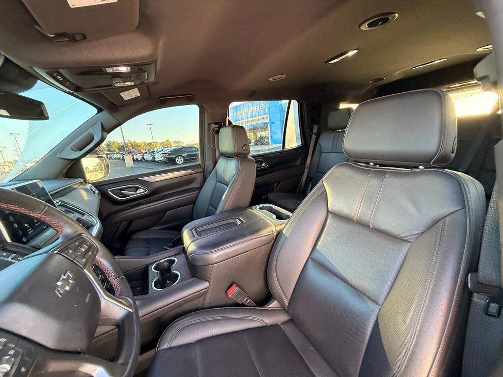 Used 2023 Chevrolet Tahoe RST AWD/4WD image 9