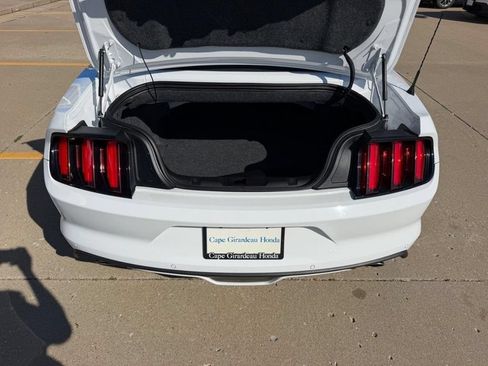 Used 2016 Ford Mustang GT Premium w/ Equipment Group 401A RWD image 4