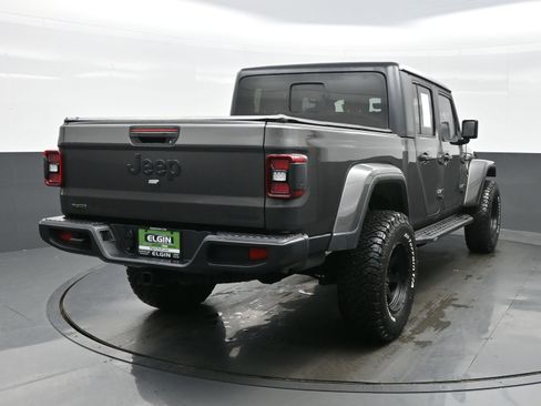 Used 2021 Jeep Gladiator Sport image 5