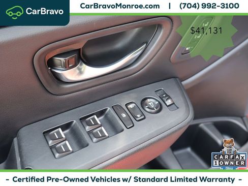 Used 2024 Honda Pilot Touring image 15