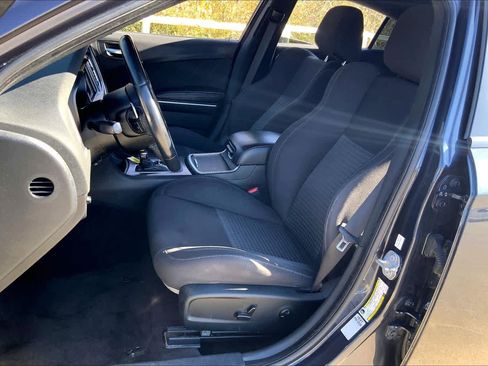 Used 2019 Dodge Charger GT image 8