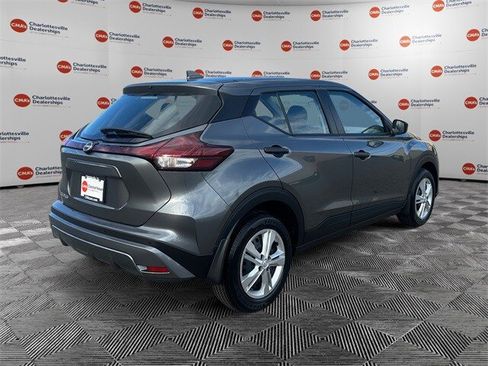 New 2025 Nissan Kicks Play S image 5