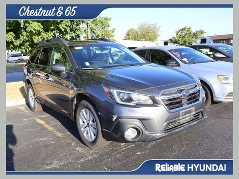 Used 2019 Subaru Outback 2.5i Premium AWD/4WD image 1