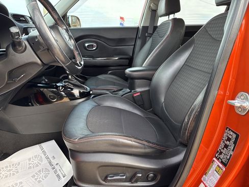 Used 2018 Kia Soul ! w/ Tech Package image 7