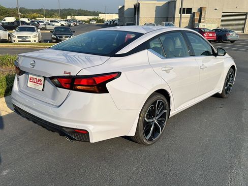New 2025 Nissan Altima 2.5 SR image 5
