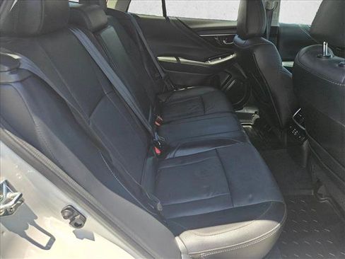 Used 2025 Subaru Outback Limited AWD/4WD image 22
